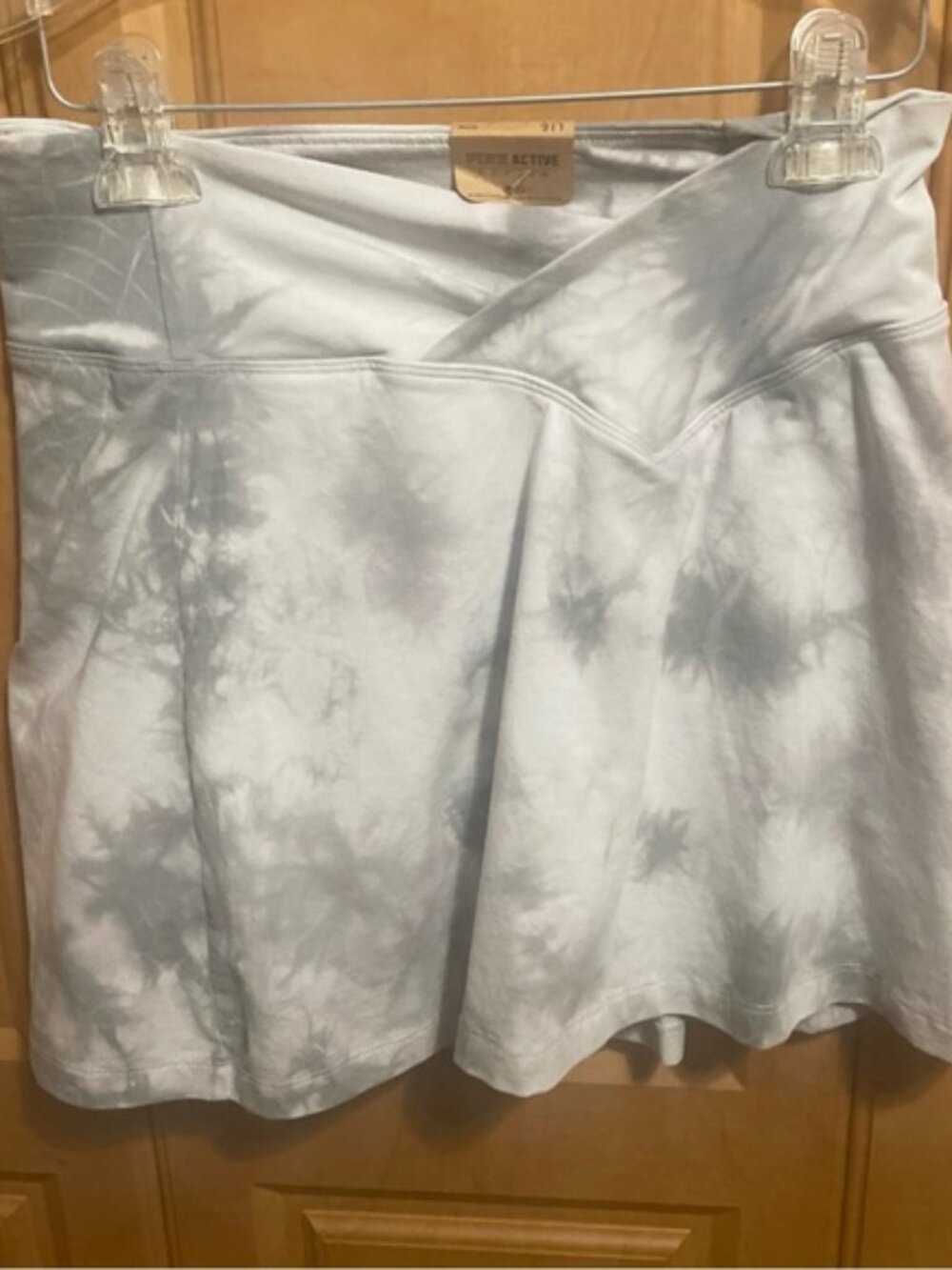 NWT Pink Victoria Secret High Waist V Crossover Active Tie Dye Skort Size L